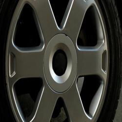 Latvia tutorial cleaning tyres rims teaser image