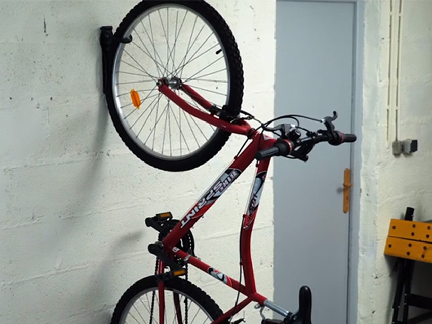 Bostik DIY France news Comment fixer un porte vélo sans percer banner image