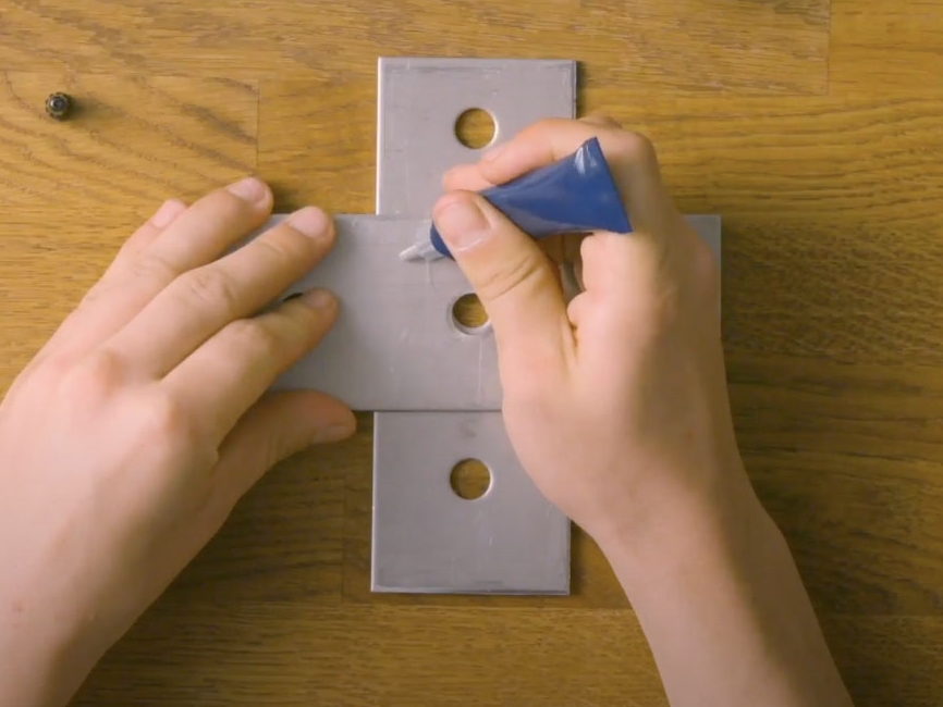 Bostik DIY United Kingdom How to glue metal to metal step 2