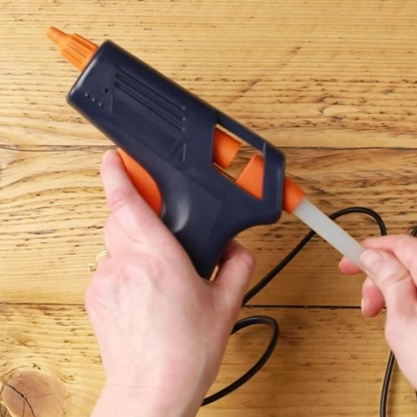DIY Bostik UK Ideas & Inspiration 6 Glue Gun Craft Ideas - 2