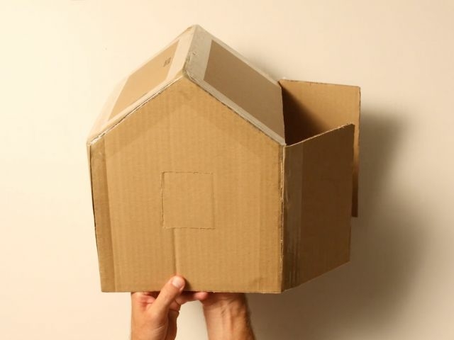 DIY Bostik UK Ideas & Inspiration - DIY cardboard doll house 8