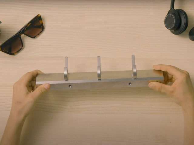 Bostik DIY Poland tutorial how to glue metal to metal step 4