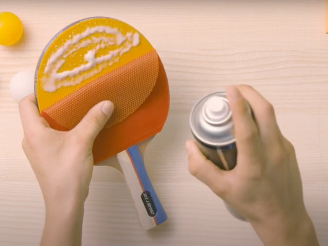 Bostik DIY Poland tutorial how to use spray glue step 3
