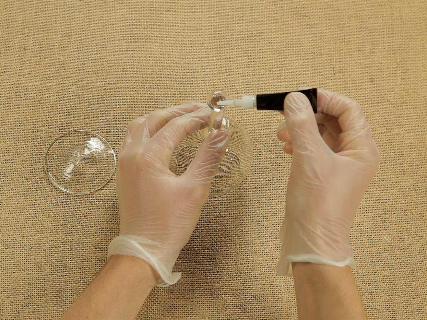 Bostik DIY Australia how to repair stemmed glass with super glue step 2