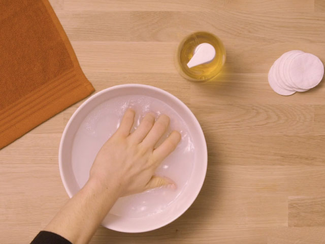 Bostik DIY australia how to remove super glue from skin step 2