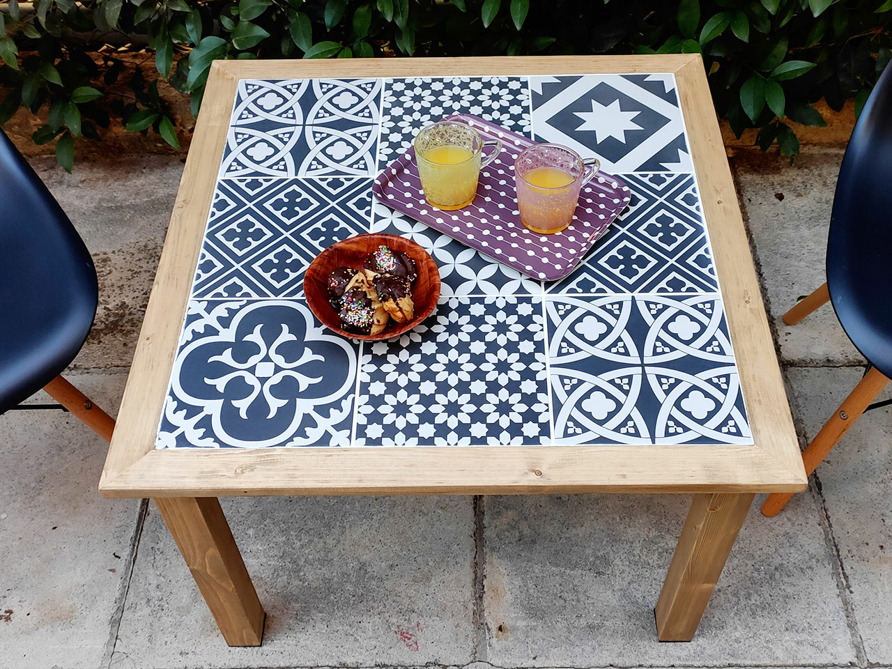 Bostik DIY Greece Tutorial Coffee Table step teaser image
