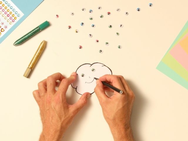 DIY Bostik Ireland Ideas and Inspiration Lollystick Crafts Magnet 1