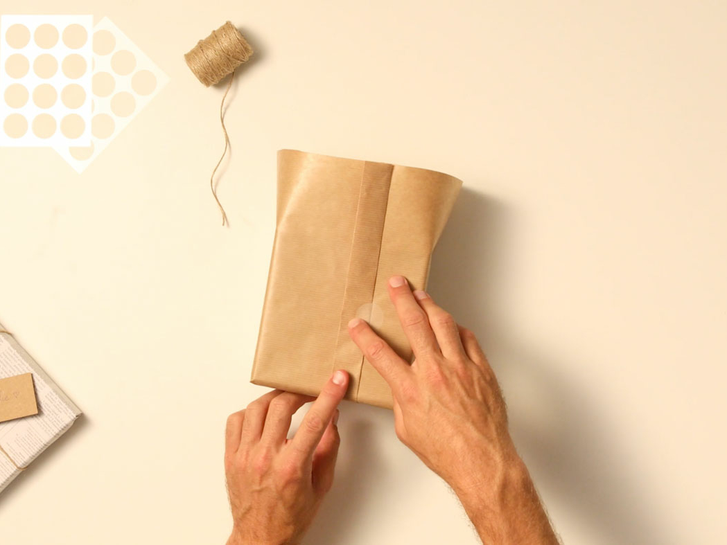 Bostik DIY Greece tutorial sustainable gift wrapping ideas step 3
