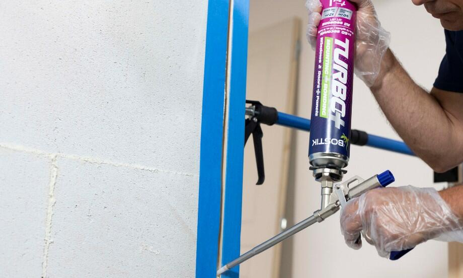 Bostik DIY Poland how to door frames turbo plus teaser image