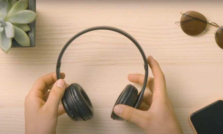 Ireland ideas inspo repair broken headphones teaser 1.1