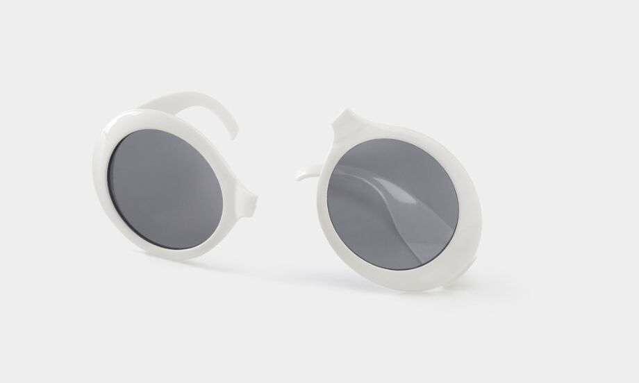 Ireland teaser image sunglasses Fast Glue Ultra+