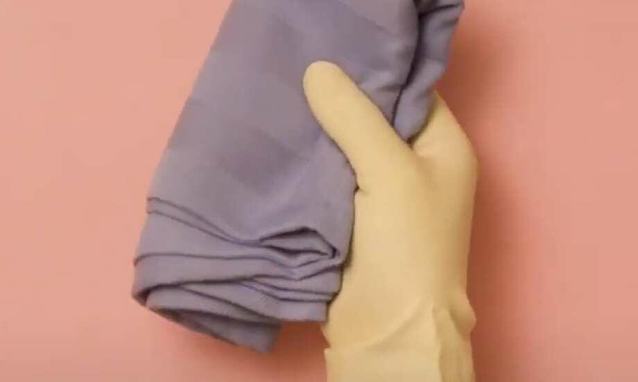 Poland Tutorial How to remove blu tack marks teaser image