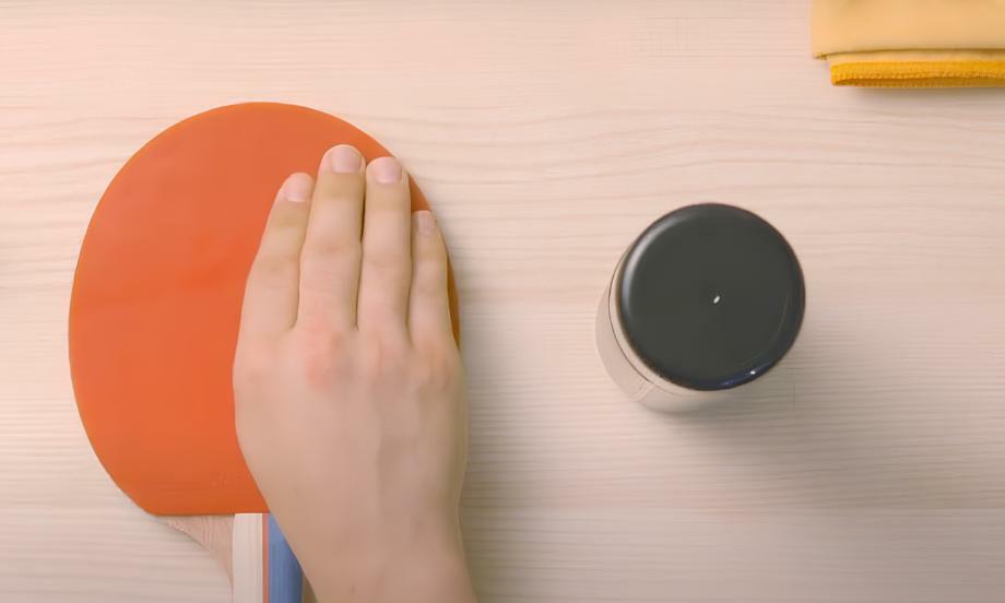 Moldova RO how to use spray glue teaser image