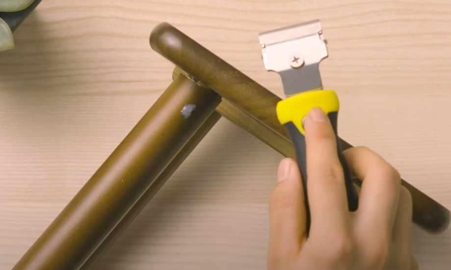 New Zealand how to remove super glue from furniture teaser