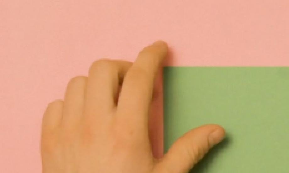 New Zealand how to remove blu tack stains from wall teaser