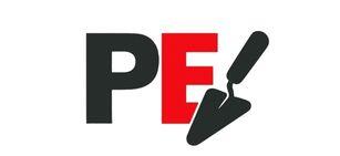 Logo PE format din literele „P” și „E” în culorile negru și roșu, alături de o mistrie stilizată, afișat pe fundal alb.