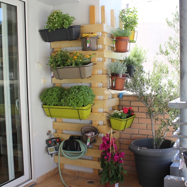 Bostik DIY Greece tutorial Balcony Garden step 13