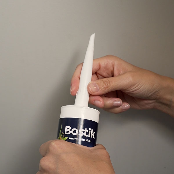 Bostik DIY France tutorial how to prepare a sealant cartridge teaser image