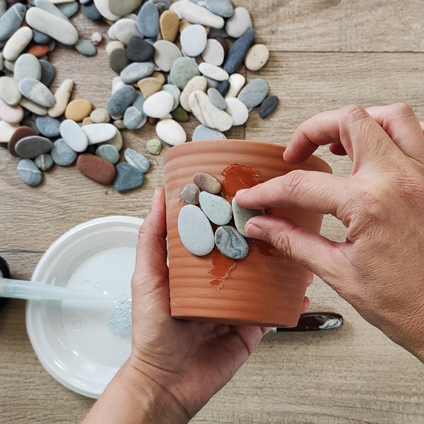 Bostik DIY Greece tutorial Flower Pots step 17