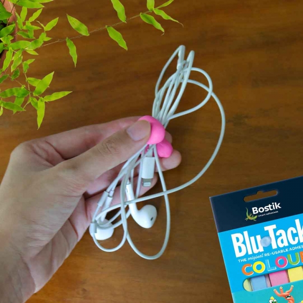 Bostik DIY Philippines tutorial Quick and Easy Way to Organize Your Earphones with Blu Tack Colour Step 2