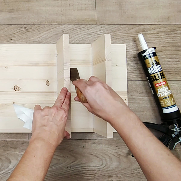 Bostik DIY Greece tutorial living room table step 5