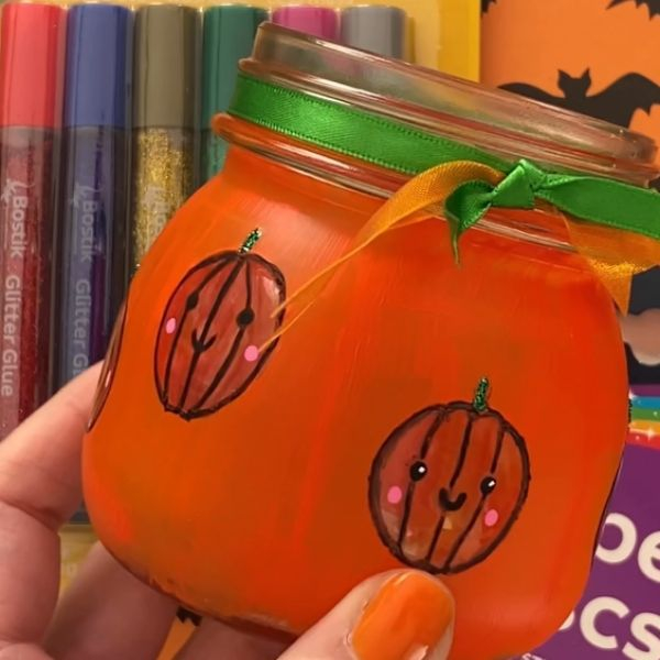 DIY Bostik UK Ideas & Inspiration Halloween jar craft - 6