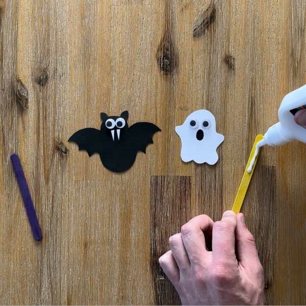 Bostik DIY South Africa Tutorial Halloween Stick Monsters Step 4