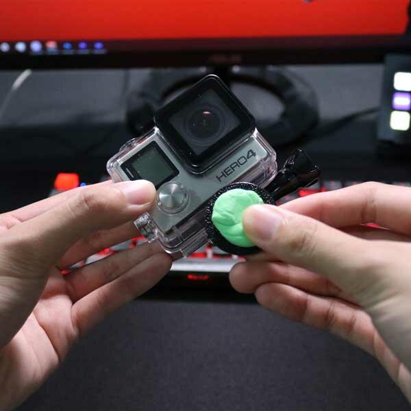 Bostik DIY Hong Kong Mandarin Chinese tutorial how to mount your camera with blu tack step 2