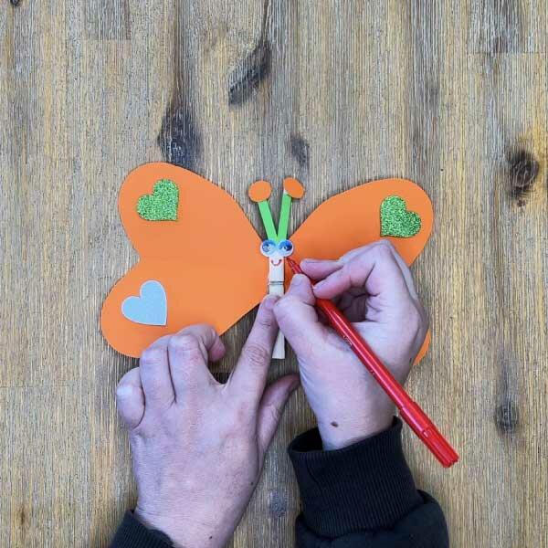 Bostik  DIY  uk  Tutorial  Butterfly  Step  7