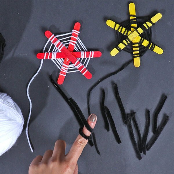  bostik  diy  uk  tutorial  halloween  spiders  step  5