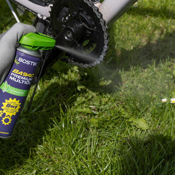 Bostik DIY Moldova Romania deblocarea suruburilor ruginite blocate step 2