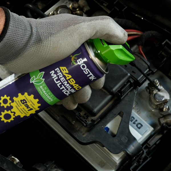 Bostik DIY Moldova Romania intretinerea contactelor electrice step 4