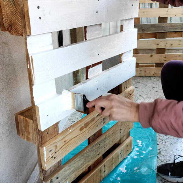 Bostik DIY Greece Tutorial Trolley Image 1080x1080 04