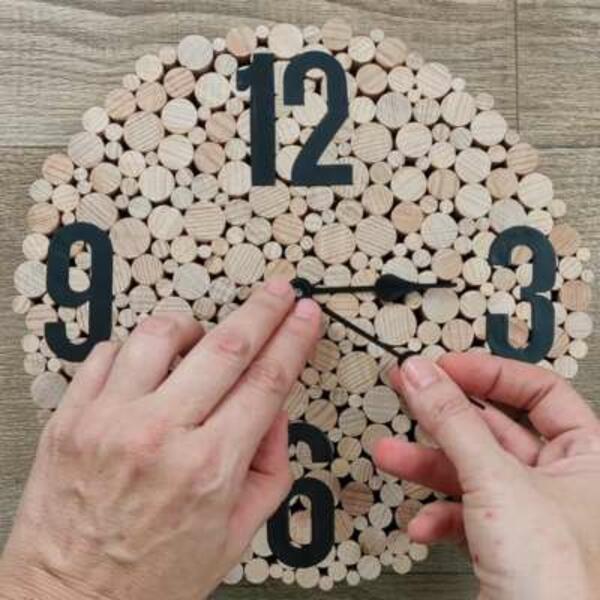 Greece Tutorial Clock Image 11