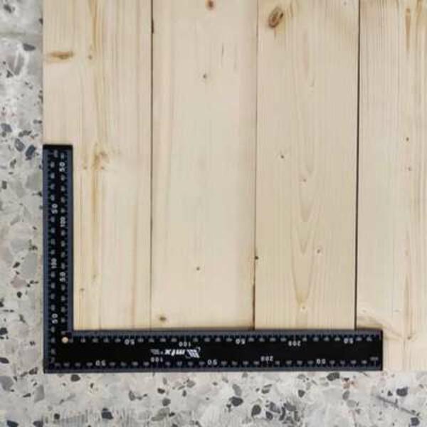 Greece tutorial kitchen table step 2