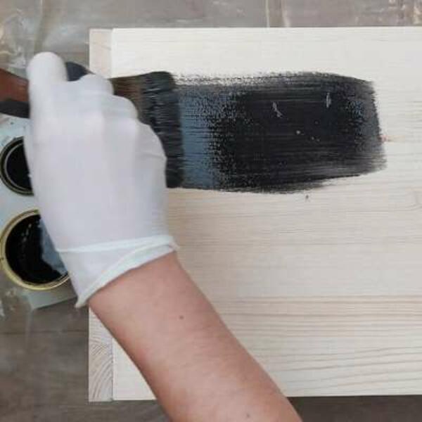 Greece tutorial living room table banner image step 12