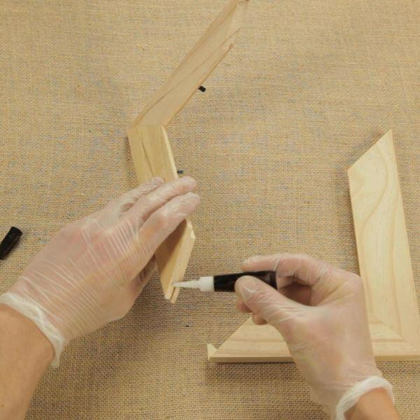 Romania Super Glue Non Drip Gel application 3