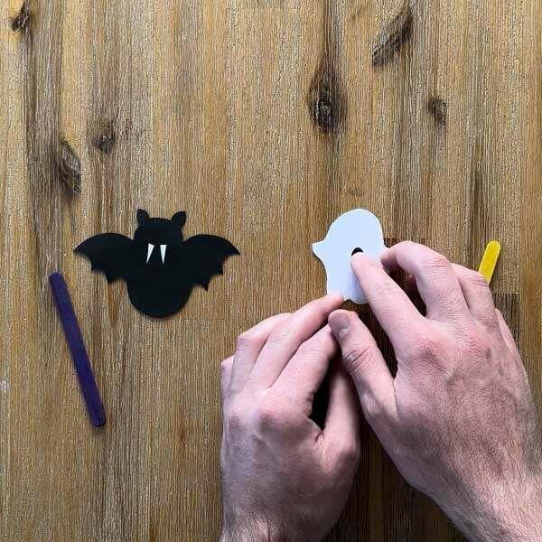 South Africa Tutorial Halloween Stick Monsters Step 2
