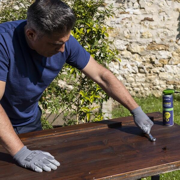 South Africa tutorial loosen stuck bolt step 5