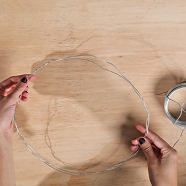 Thai tutorial wreath step1