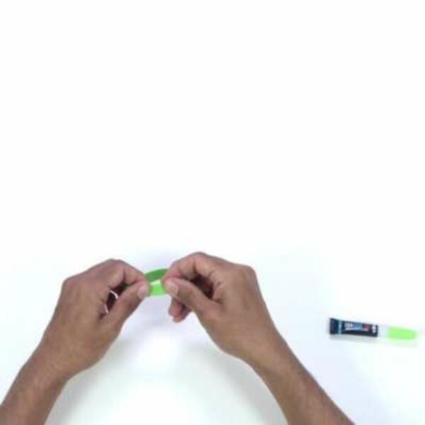 UK Ideas Inspiration Repair Rubber Bracelet step 3