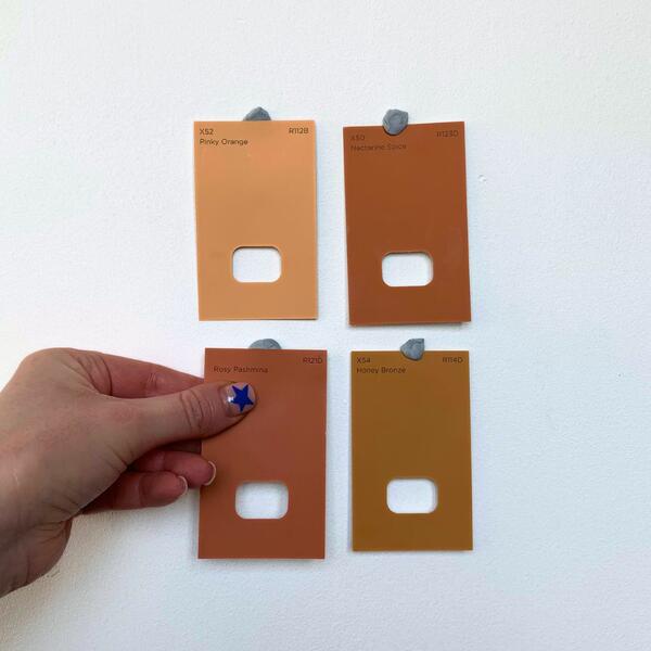 bostik-diy-uk-ideas-inspo-blu-tack-cleaning-1.jpg
