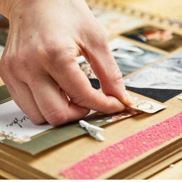 UK extra strong glu dots 1