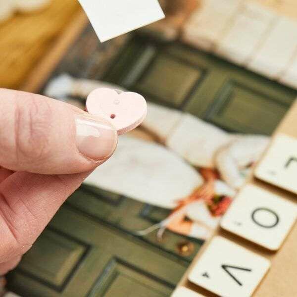 UK extra strong glu dots 2