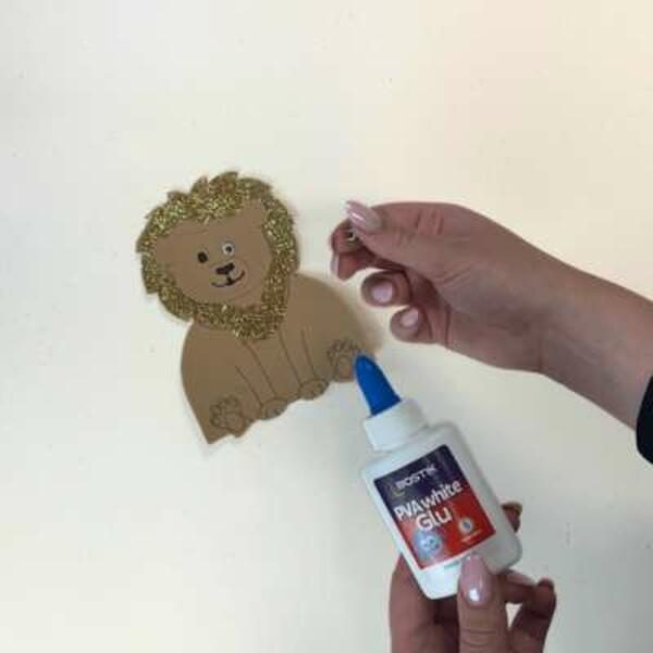 UK Ideas & Inspiration - DIY animal pencil pot 4