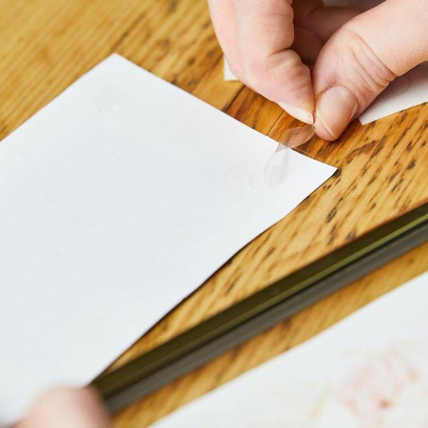 UK removable glu dots 1