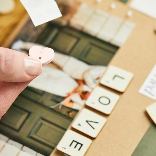 UK stationery glu dots on roll app 5