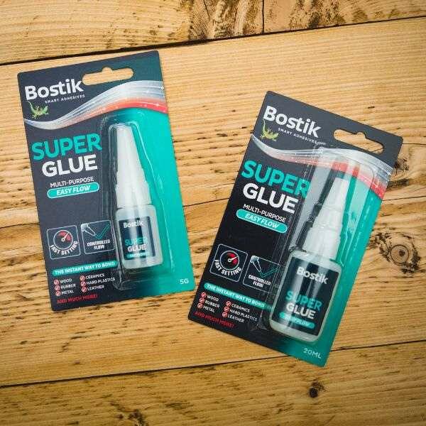 UK Super Glue Easy Flow liquid application 2