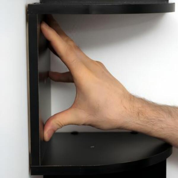 Germany tutorial How to fix a shelf step 4