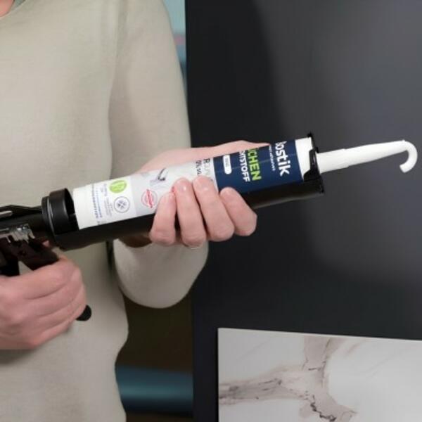 Germany tutorial How to prepare sealant cartridge step 4